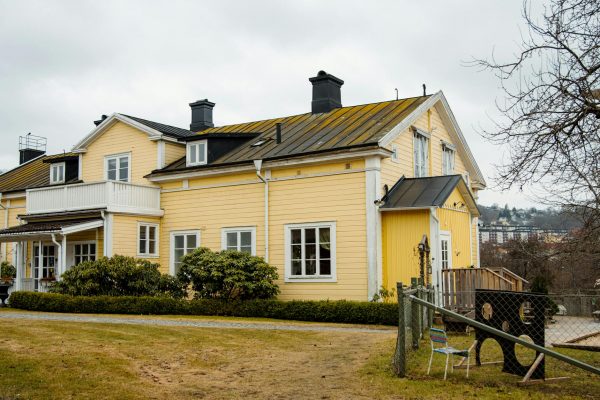 CED Clinic: Personalized Cannabis Medicine 188 In A Minor Chorus, Billy-Ray Belcourt portrays ordinary northern Albertans living ‘historical …