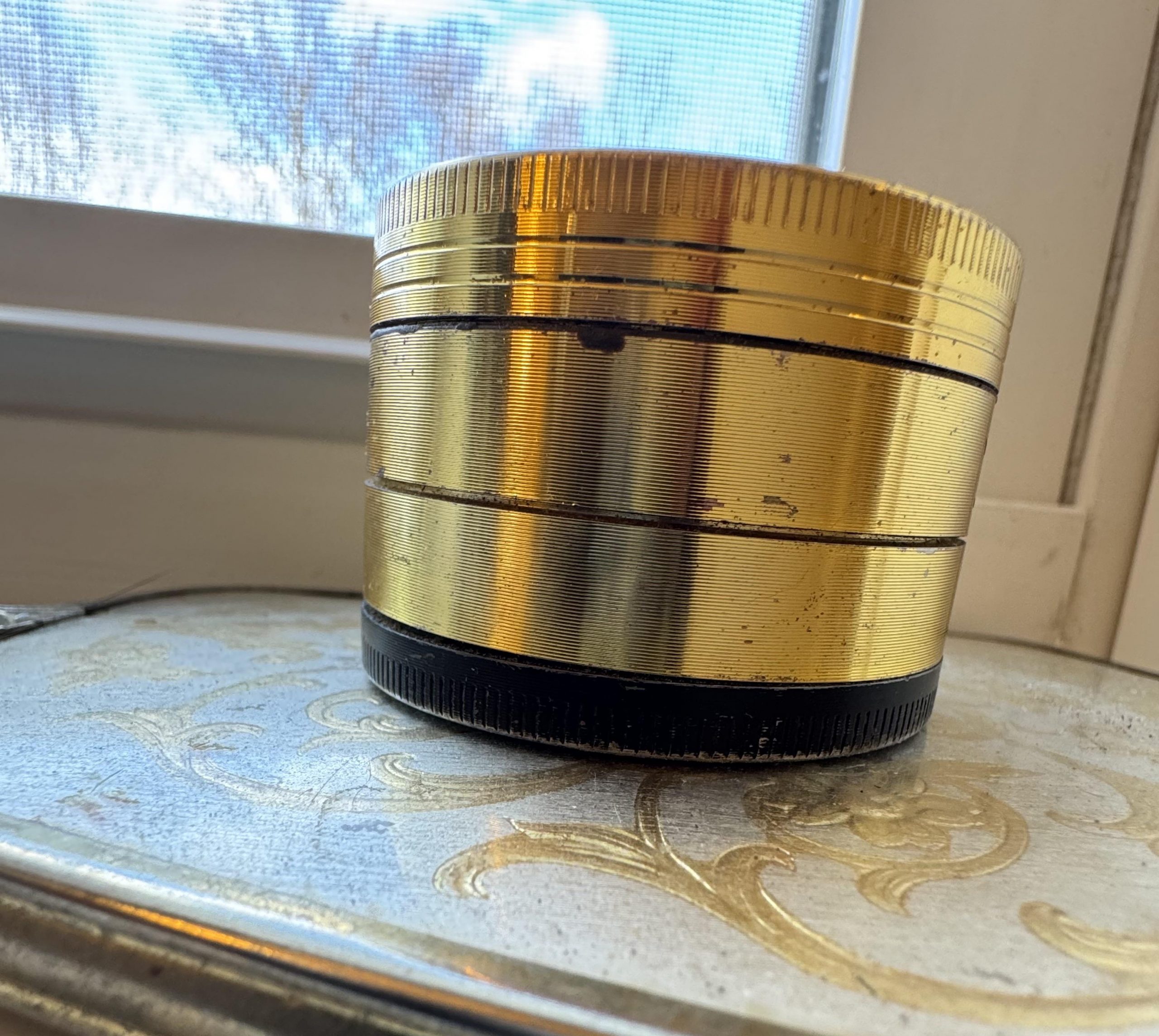 Would you kindly help an old lady out?