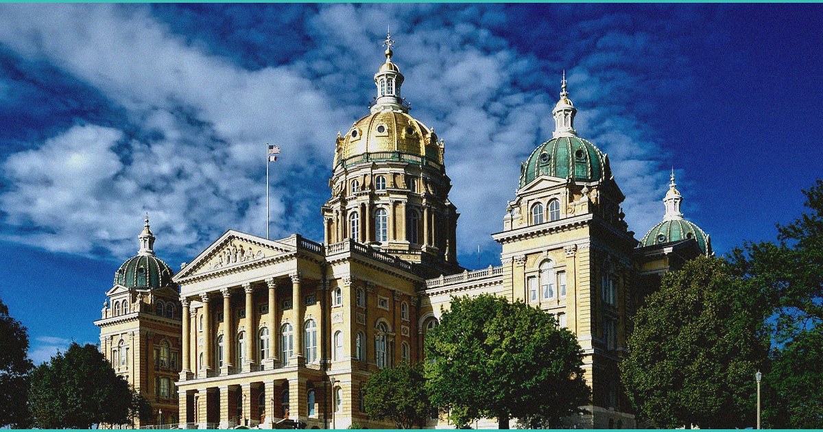 supreme court weighs law governing gun ownership