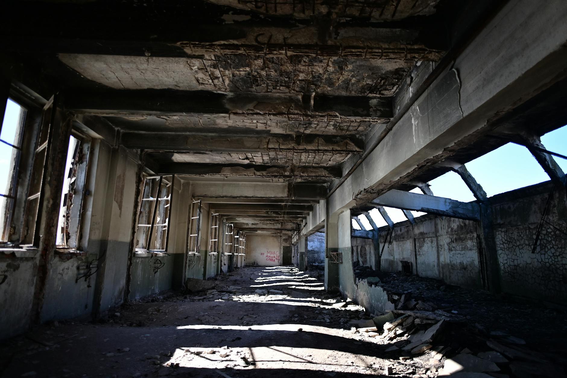 Editorial image for Inside the demolition of the Patullo Bridge | Watch - MSN