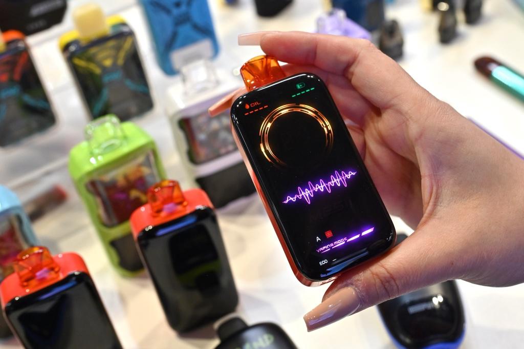 California bill would ban video games on vapes