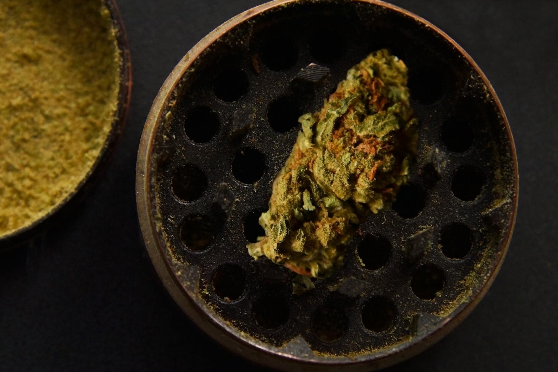 Scientists are raising new concerns about marijuana use in teens - YouTube