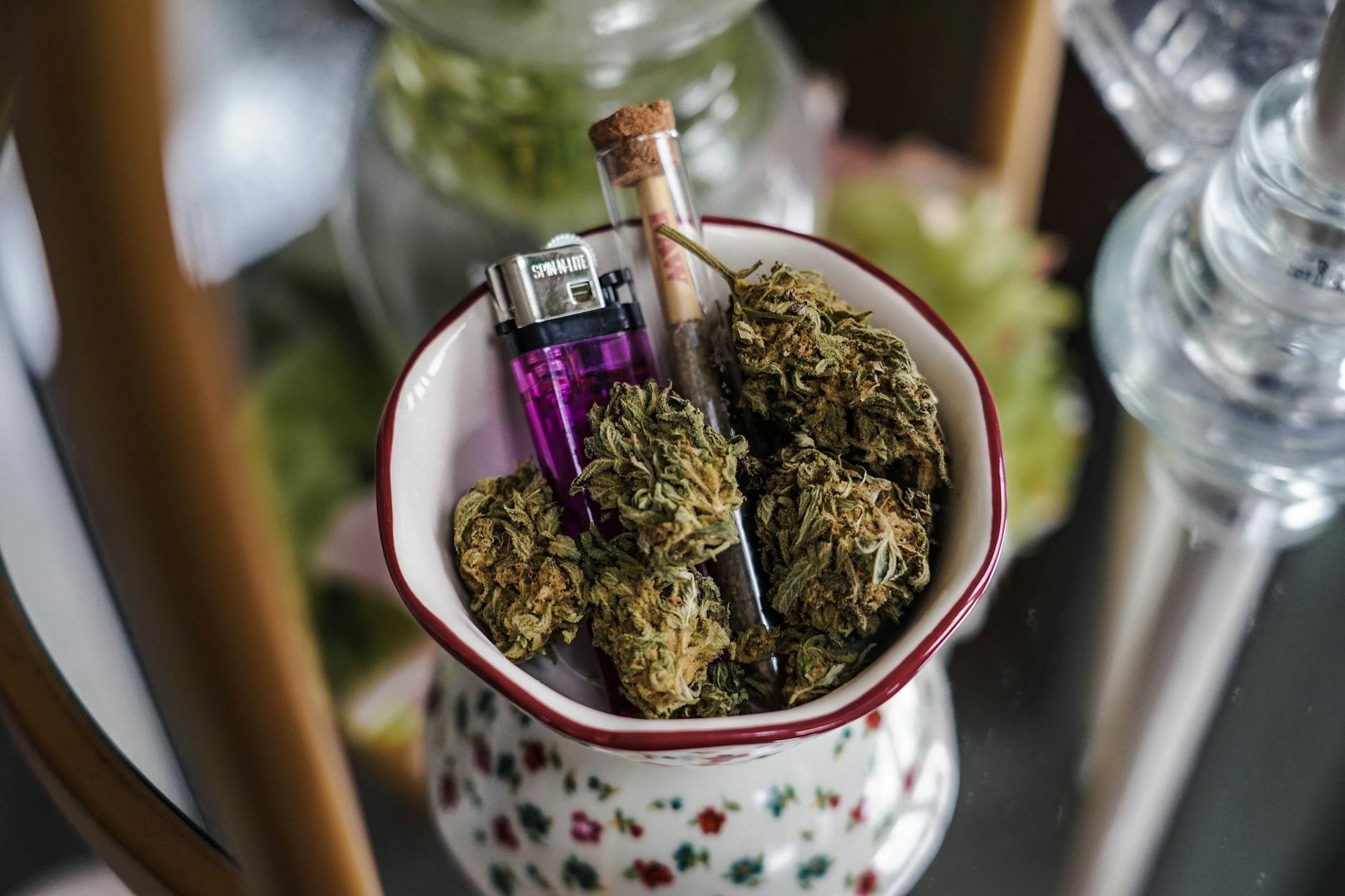 Recreational Marijuana - Cons | Britannica