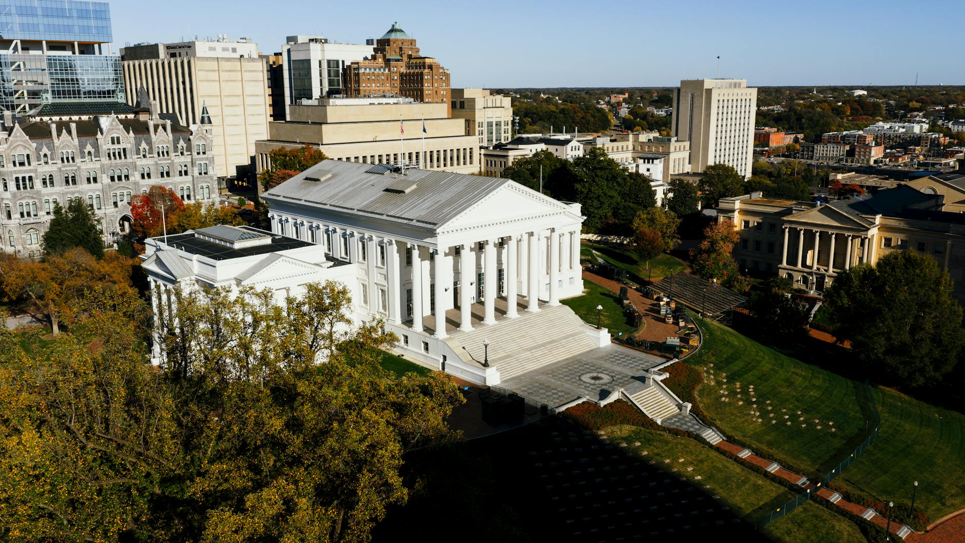 Virginia Governor Signs Bill Establishing Resentencing Process for Felony Cannabis Convictions