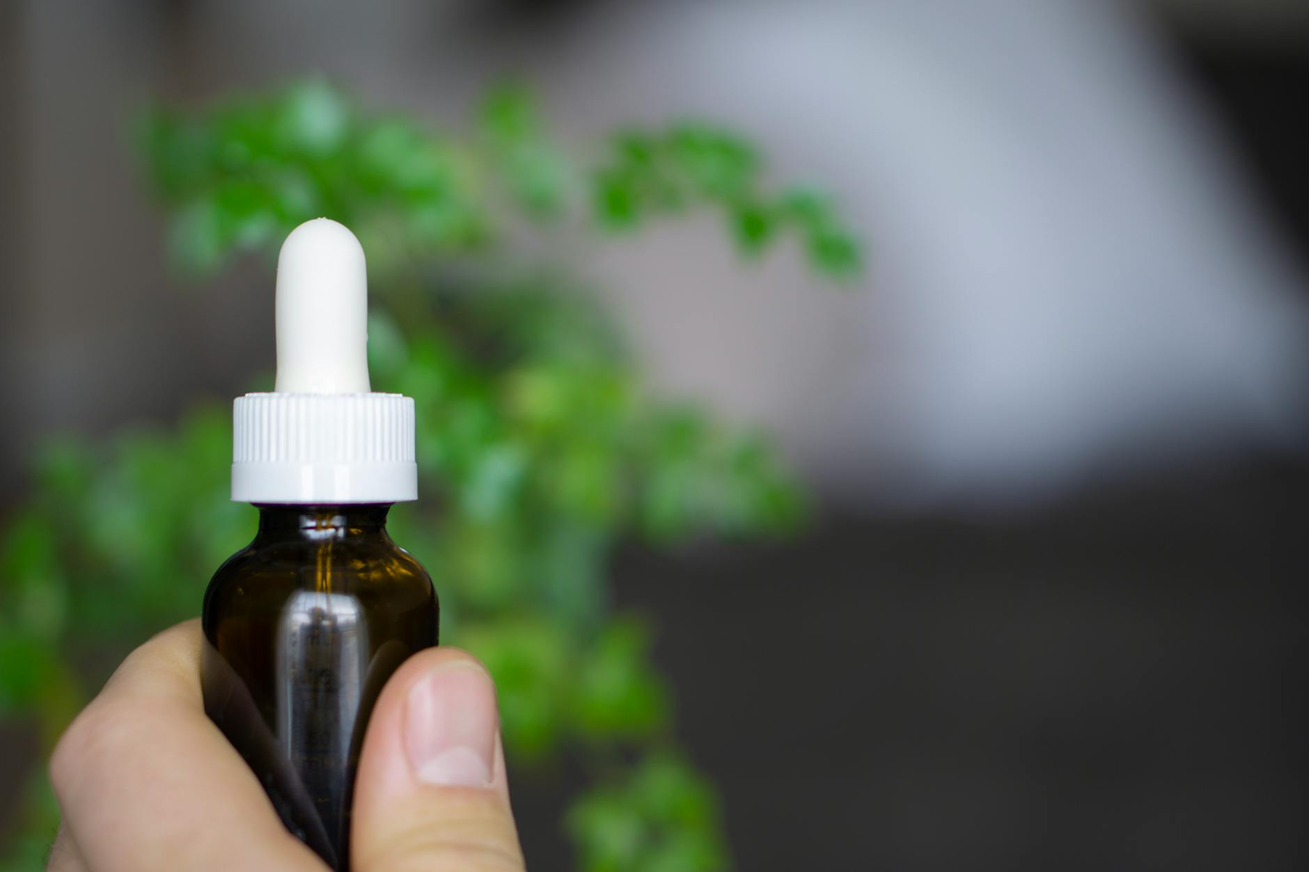 Clinical Trial: Marijuana Oil With THC and CBD May Reduce Pain and Improve Sleep in ...