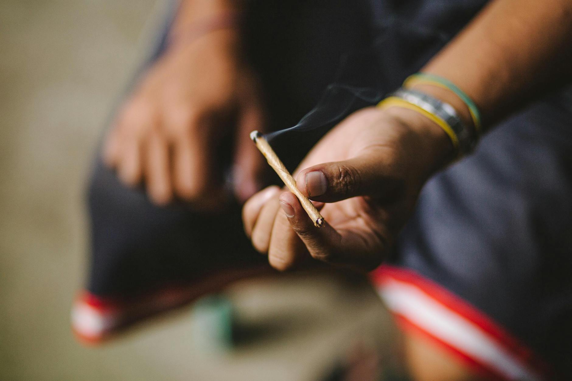 Does Weed Really Lower Testosterone? - VICE
