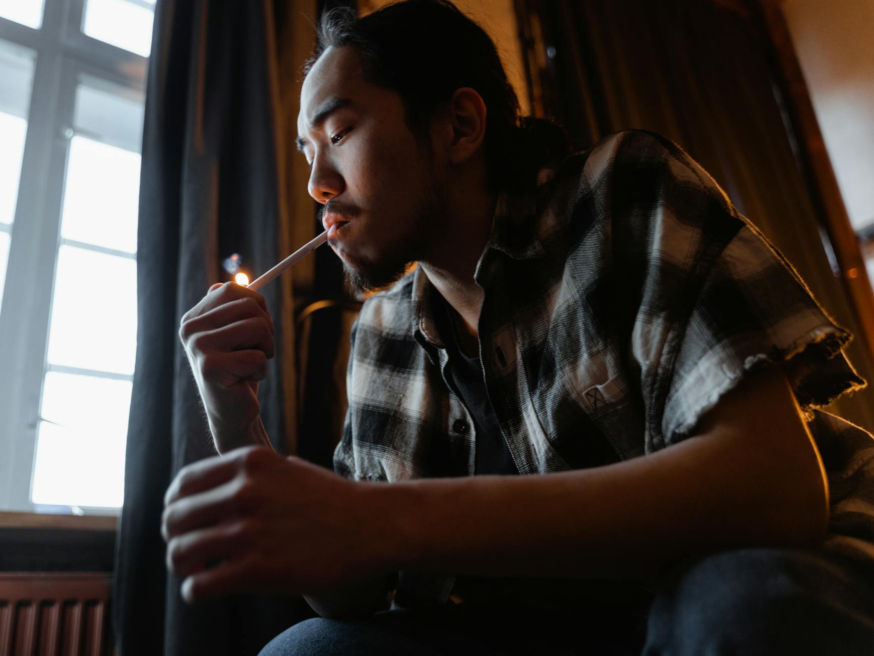 Cannabis: What Is the Profile of Adults at Low Risk of Dependence?