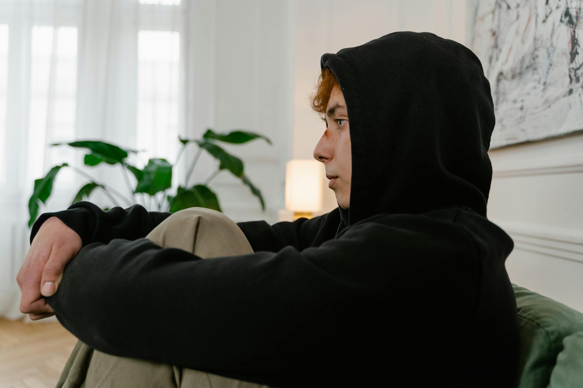 Teenage Cannabis Users Twice as Likely as Non-Users to Develop Psychosis 2 Teenage Cannabis Users Twice as Likely as Non-Users to Develop Psychosis