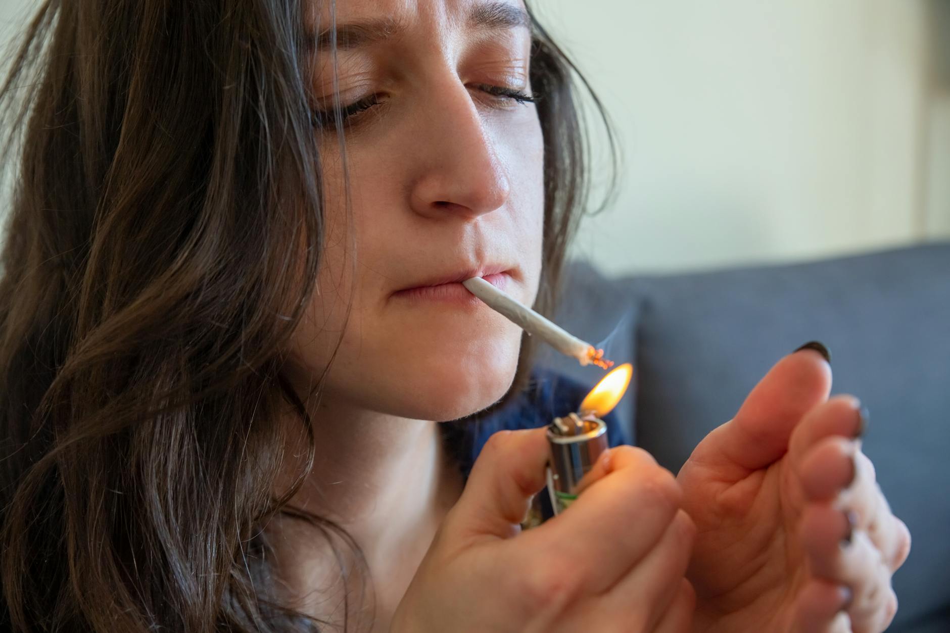 Cannabis and tobacco co-use increases psychosis chances in high-risk cohorts: Study