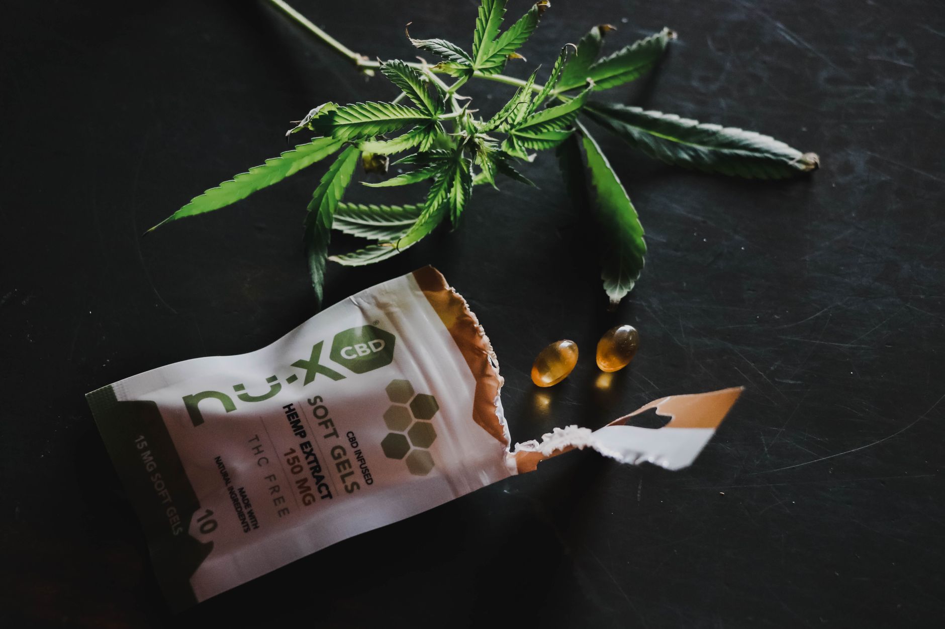 CED Clinic: Personalized Cannabis Medicine 246 Cannabis Oil for Fibromyalgia: New RCT Results Explained