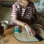 Nijmegen nursing home allows controlled drug and alcohol use for elderly with addictions