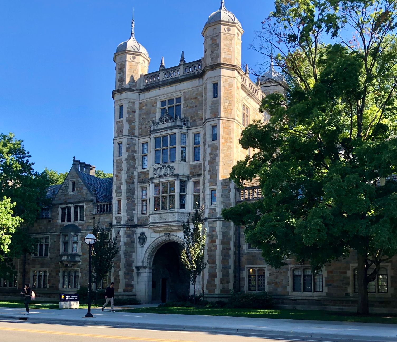 CED Clinic: Personalized Cannabis Medicine 367 Michigan universities can’t study dispensary pot on campus. MSU went mobile