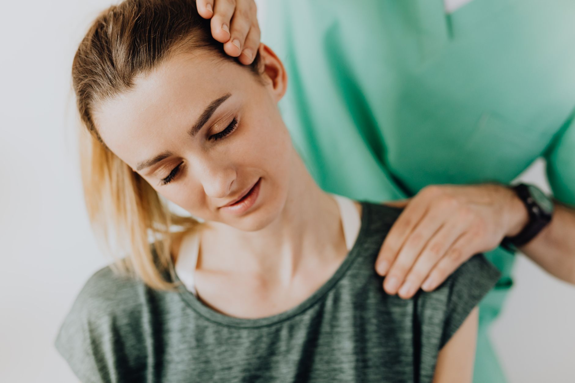 High-Dose CBD Significantly Reduced Neuropathic Pain in Spinal Cord Injury: What a New RCT Reveals