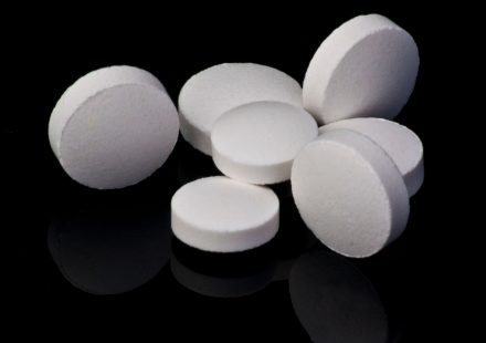Prospects for neuroprotective therapies in glaucoma: drug targets an