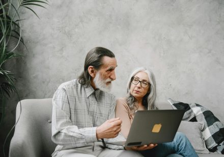 Fewer than 1 in 5 older adults discuss cannabis use with clinicians, study finds