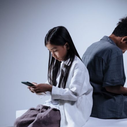 Children using social media at younger age more likely to try drugs, study finds - K24 Digital