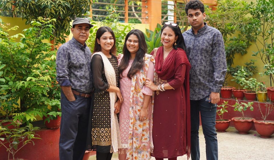 Manoj Sharma, Sharmistha Roy, Mahsa PasheiMeykola, Rupam Mitra, Asma Awan