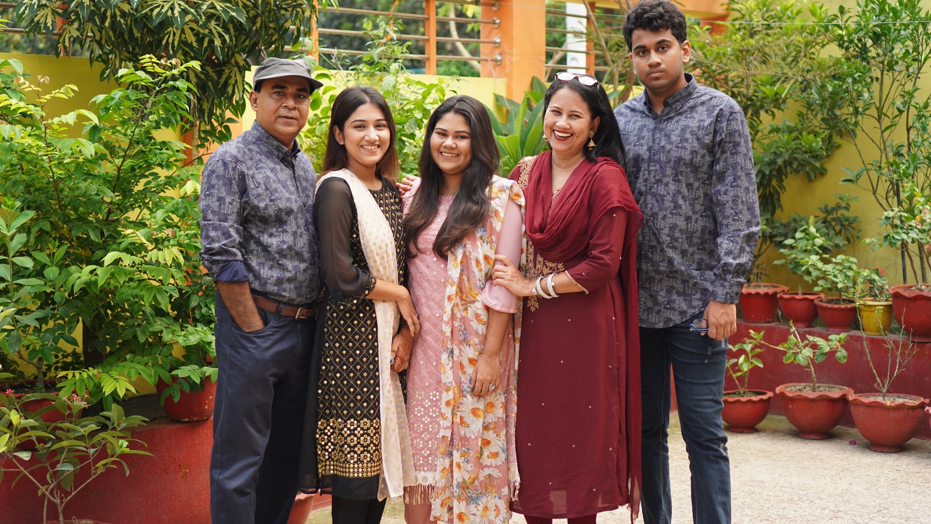 Manoj Sharma, Sharmistha Roy, Mahsa PasheiMeykola, Rupam Mitra, Asma Awan
